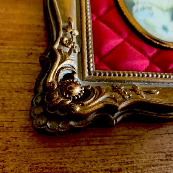 Rare European French Cameo Silk Tufted Hand Carved Wooden Frames Antique 1930s - Picture 2 of 6